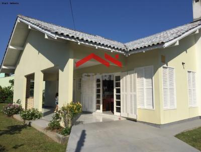 Casa para Venda, em Florian�polis, bairro Daniela, 3 dormit�rios, 2 banheiros, 1 su�te