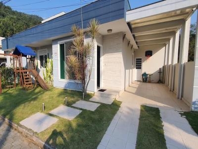Casa para Venda, em , bairro Ponta das Canas, 4 dormit�rios, 5 banheiros, 3 su�tes, 4 vagas