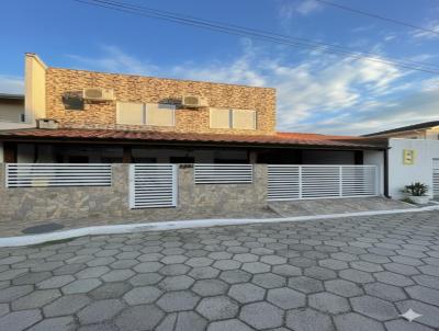 Sobrado para Venda, em Florian�polis, bairro Ingleses do Rio Vermelho, 2 dormit�rios, 1 banheiro, 2 su�tes, 1 vaga